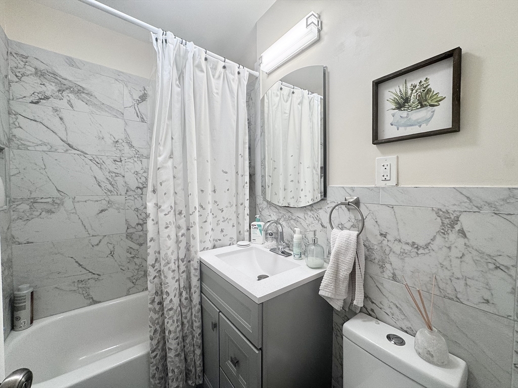 313 Tappan Street, Unit 2 Brookline, MA 02445 - Photo 13 of 22