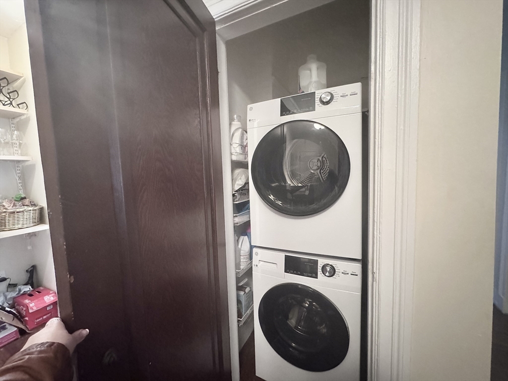 313 Tappan Street, Unit 2 Brookline, MA 02445 - Photo 10 of 22