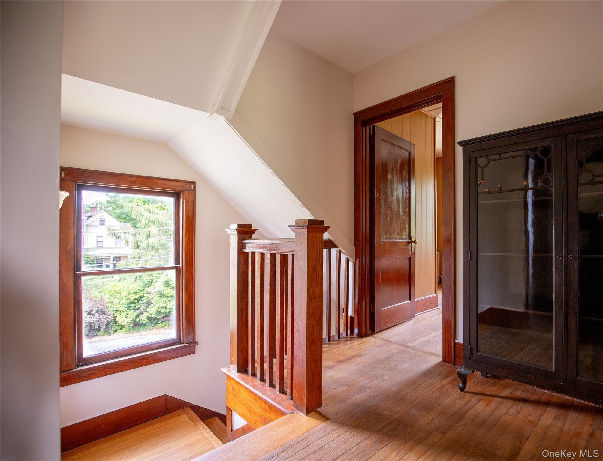 15 Wildey Road Barrytown, NY 12507 - Photo 19 of 25 Landing