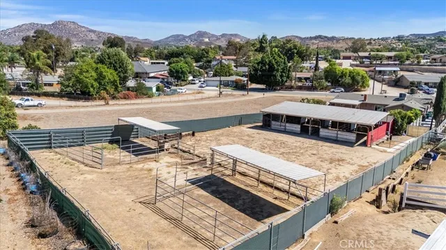 a view of a terrace with sitting area
