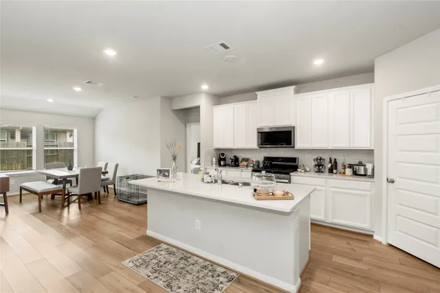 $375,000 | 12903 North Winding Pines, Tomball, TX 77375