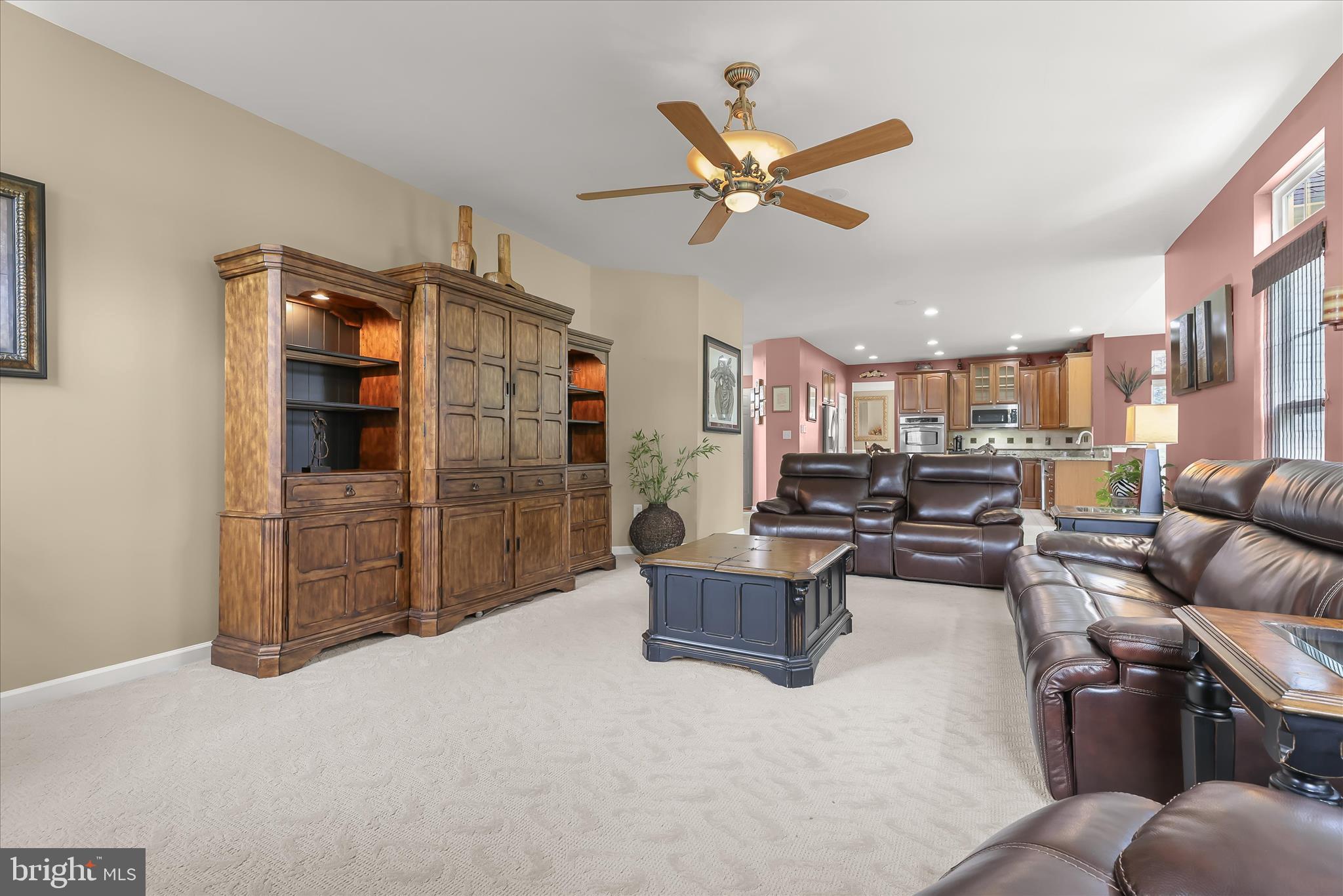 7 Cardiff Road Shrewsbury, PA 17361 - Photo 31 of 85 Family Room