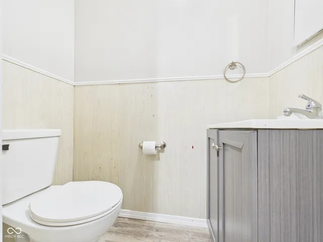 $159,900 | 66 Circle Drive, Chesterfield, IN 46017