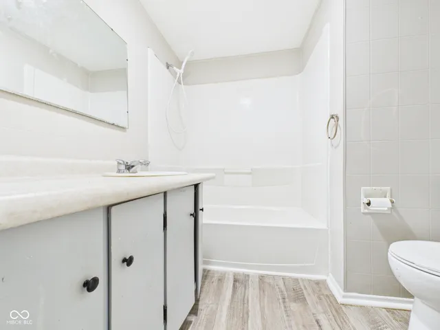 $159,900 | 66 Circle Drive, Chesterfield, IN 46017