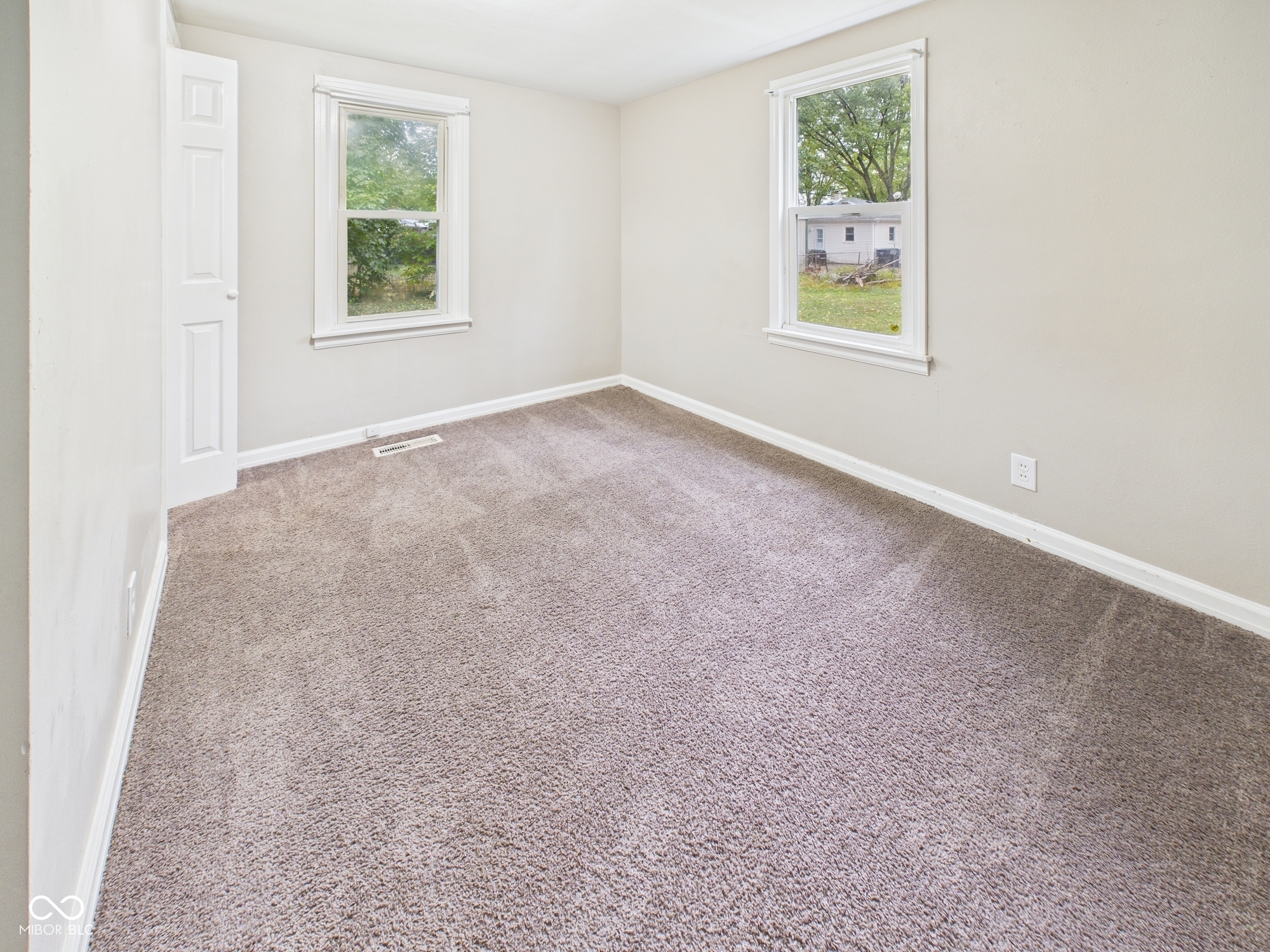 66 Circle Drive Chesterfield, IN 46017 - Photo 16 of 18