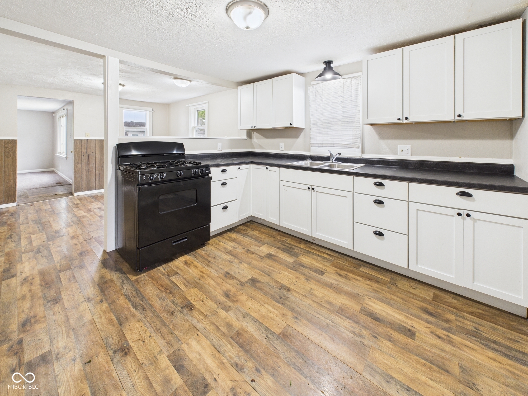 66 Circle Drive Chesterfield, IN 46017 - Photo 6 of 18