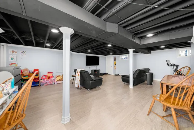 $375,000 | 10429 South Keeler Avenue, Oak Lawn, IL 60453