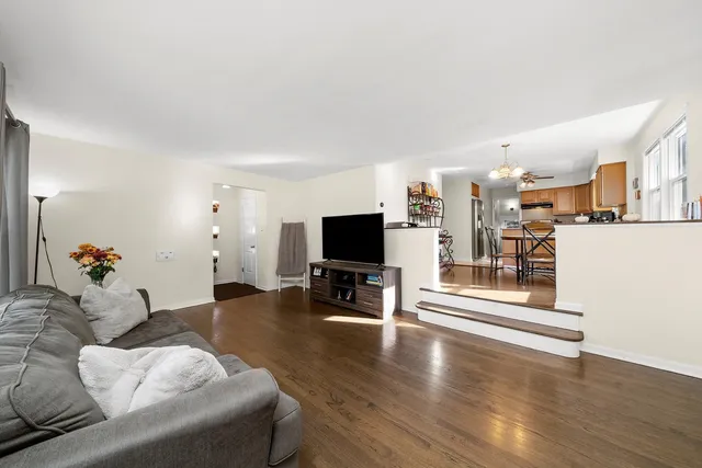 $375,000 | 10429 South Keeler Avenue, Oak Lawn, IL 60453