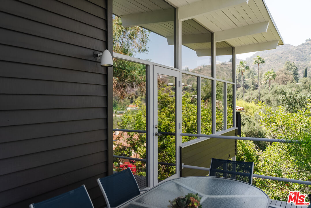 2980 Edgewick Road Glendale, CA 91206 - Photo 11 of 34