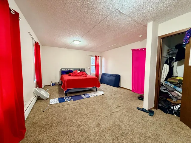 $299,000 | 1224 4th Avenue, Worthington, MN 56187