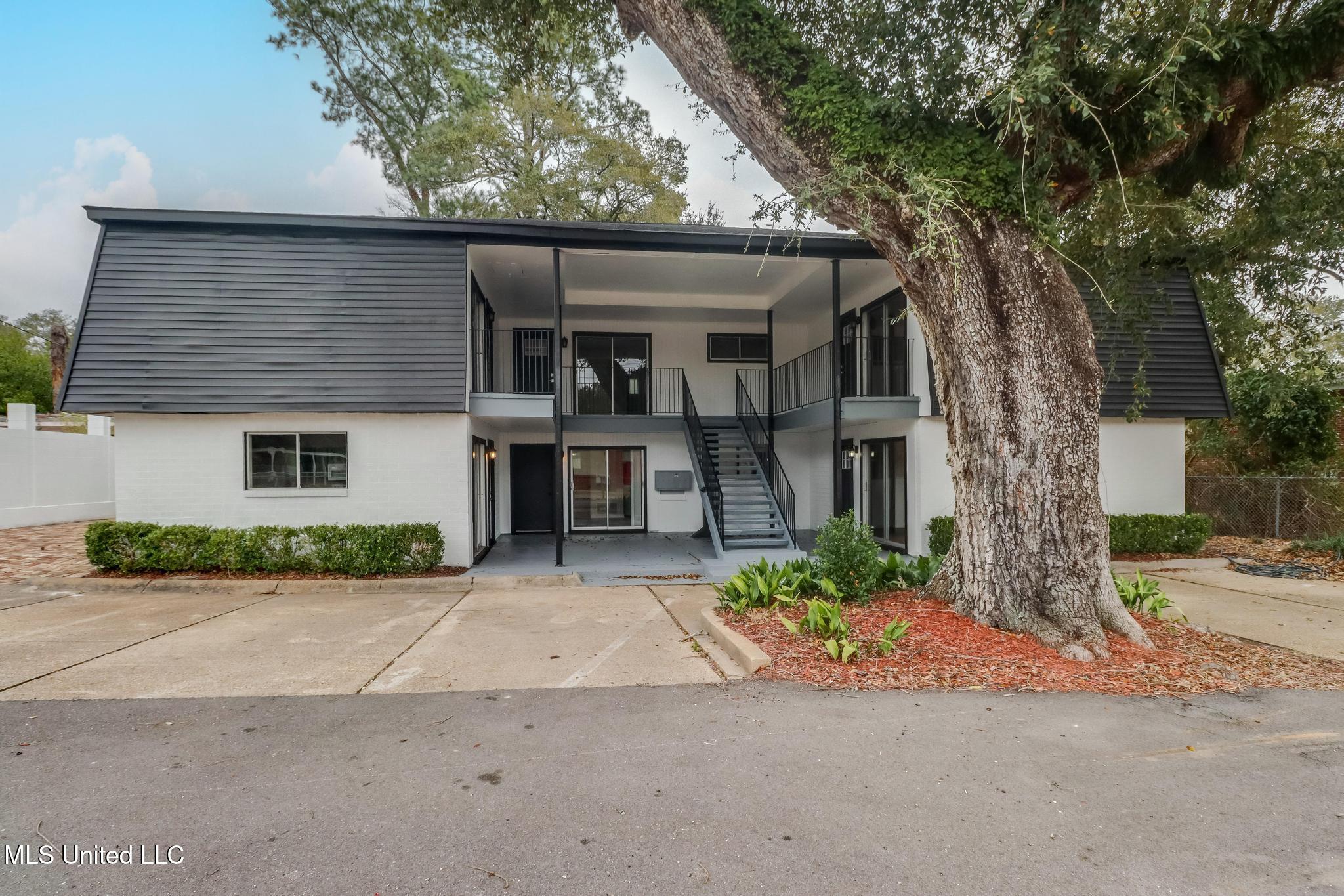 150 Pat Harrison Street, Unit 2 Biloxi, MS 39530 - Photo 2 of 12 Photo Feb 16 2026, 10 51 44 AM (1)