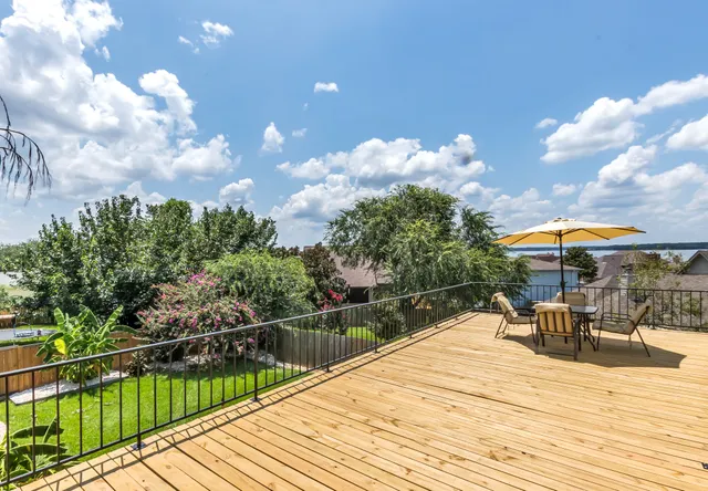 $3,500 | 5421 Blue Haven Drive, Willis, TX 77318