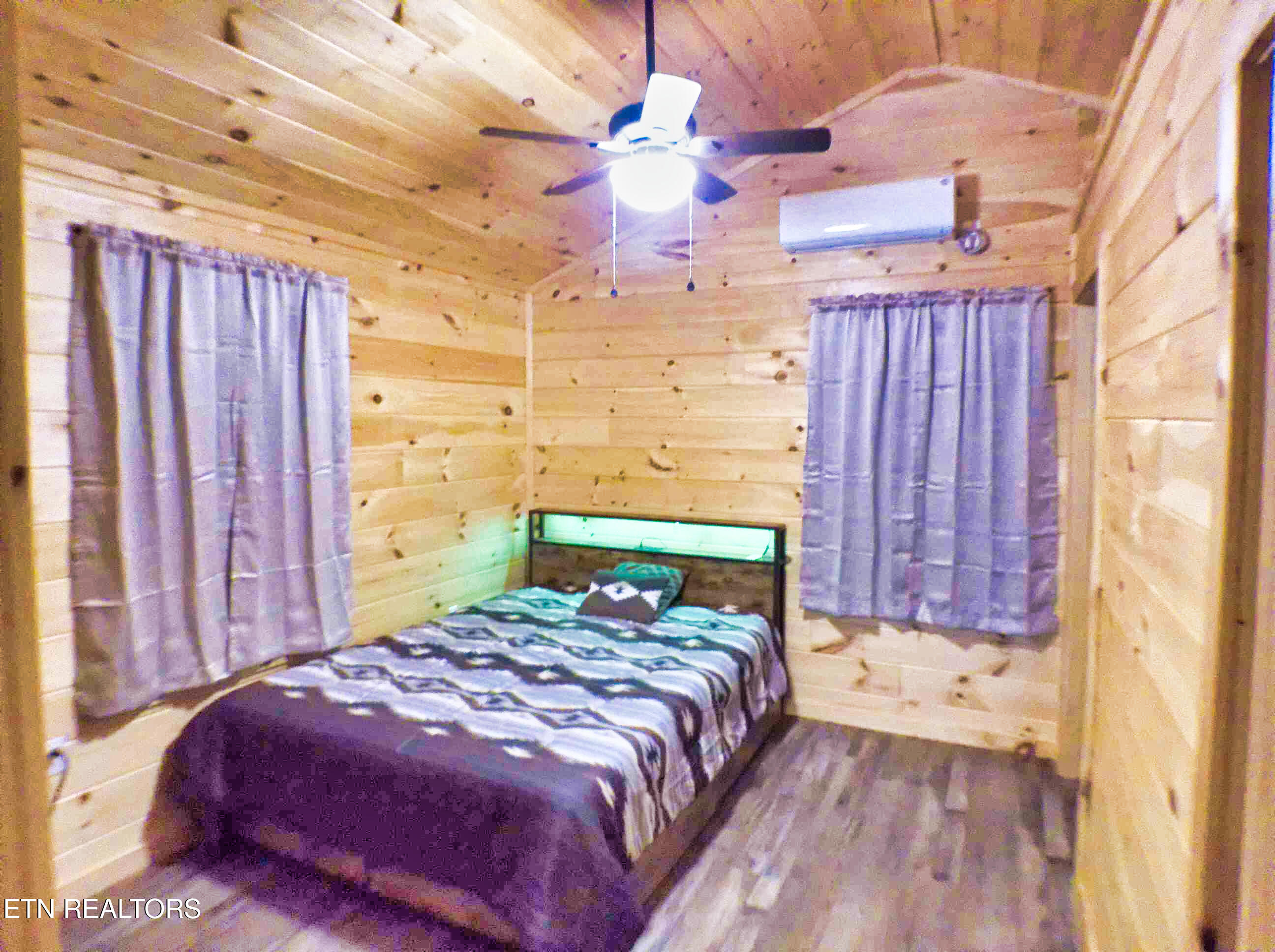 137 John Cox Road Deer Lodge, TN 37726 - Photo 37 of 43 ANMP0025