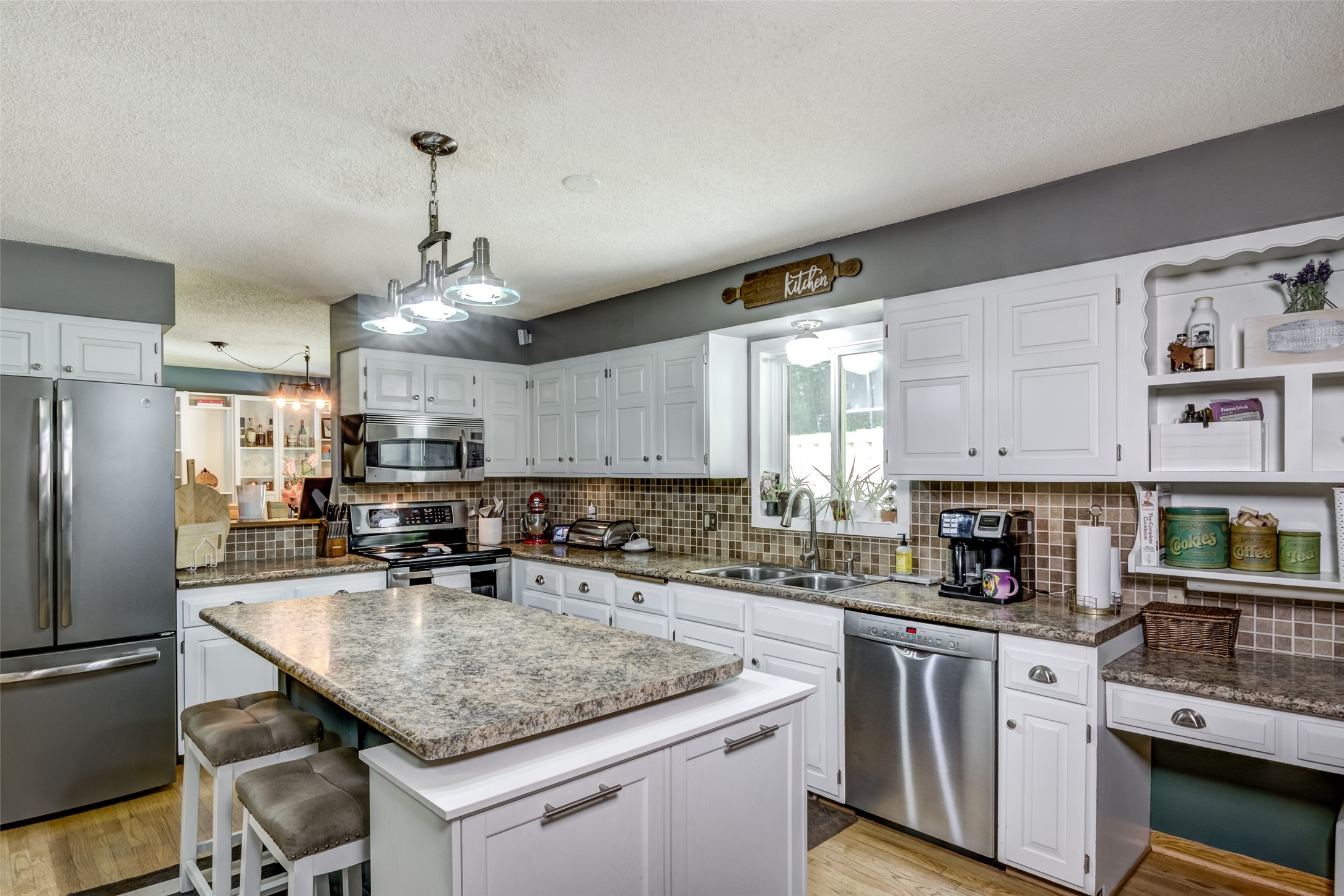 3622 Golf Road Eau Claire, WI 54701 - Photo 4 of 45