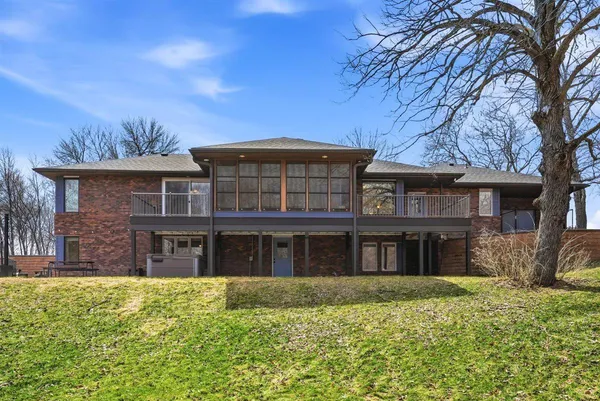 $720,000 | 9425 Edgebrook Drive, Northfield, MN 55057