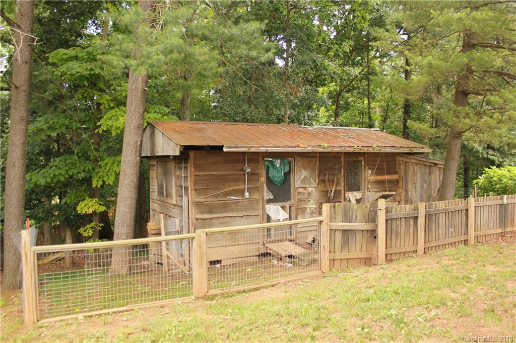 214 Huffman Road Clyde, NC 28721 - Photo 21 of 24 swimming pool view with a seating space