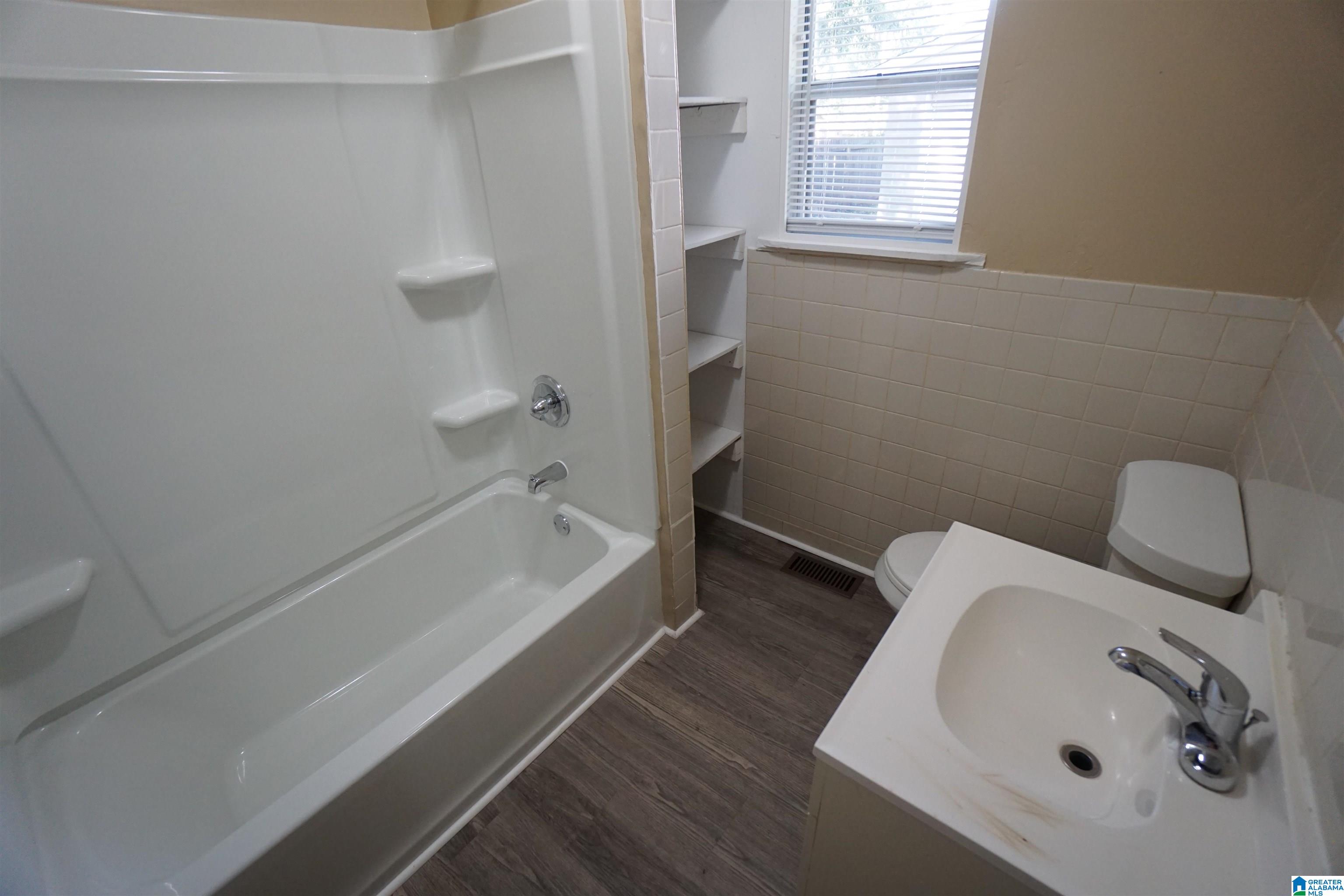 1688 18th Way Southwest Birmingham, AL 35211 - Photo 26 of 37