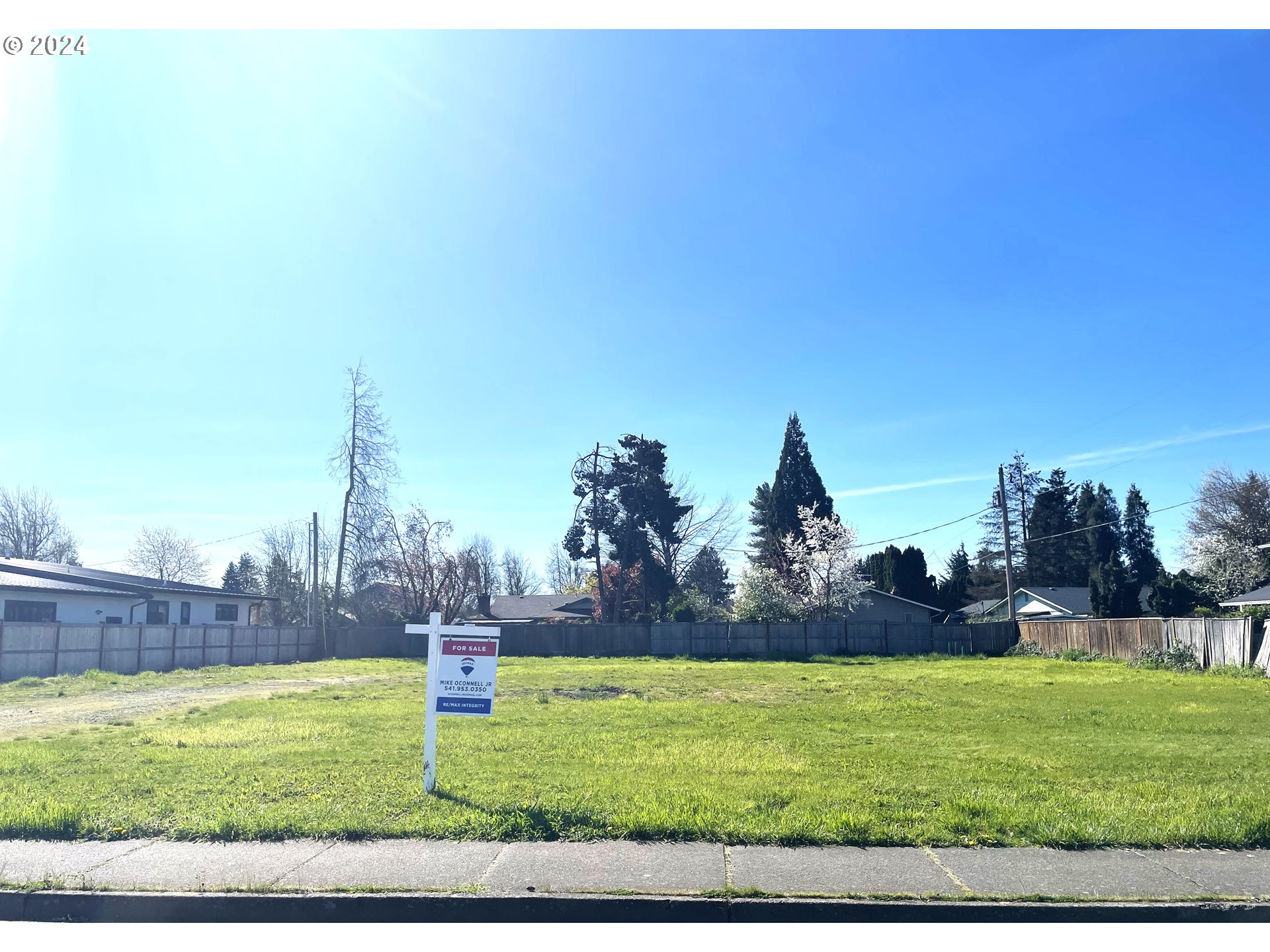 Gilham Road Eugene, OR 97408 - Photo 1 of 5 Gallery Image 1