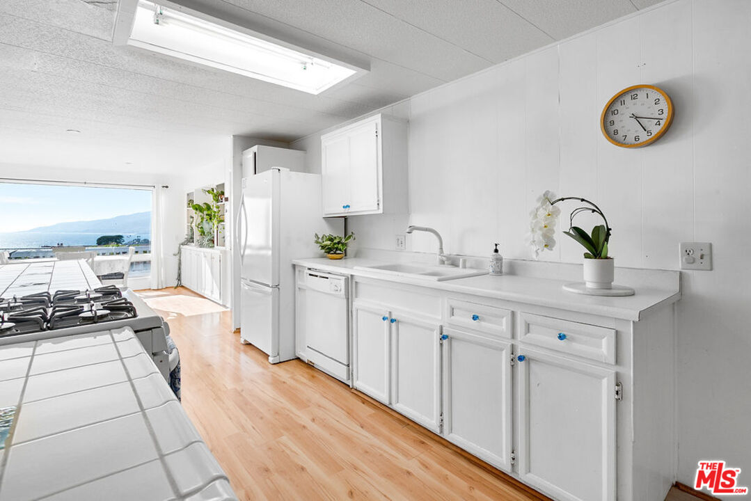 29500 Heathercliff Road, Unit 252 Malibu, CA 90265 - Photo 17 of 65