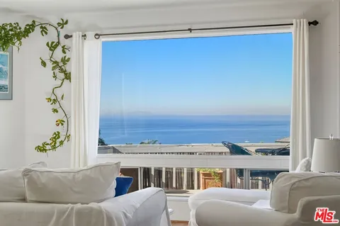 $1,795,000 | 29500 Heathercliff Road, Unit 252, Malibu, CA 90265