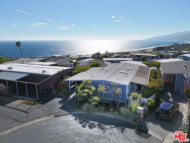$1,995,000 | 29500 Heathercliff Road, Unit 252, Malibu, CA 90265