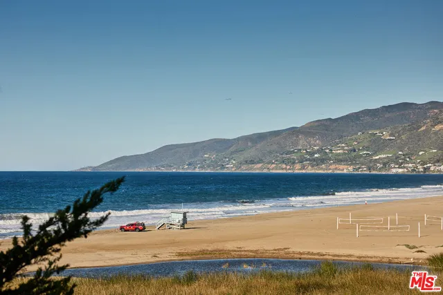$1,995,000 | 29500 Heathercliff Road, Unit 252, Malibu, CA 90265