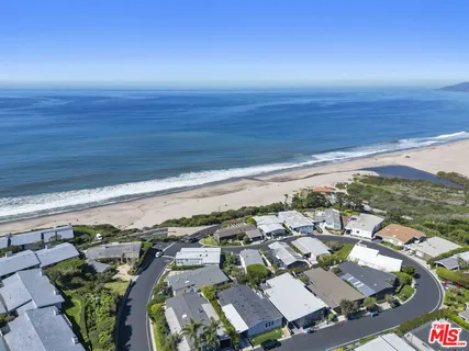 $1,795,000 | 29500 Heathercliff Road, Unit 252, Malibu, CA 90265