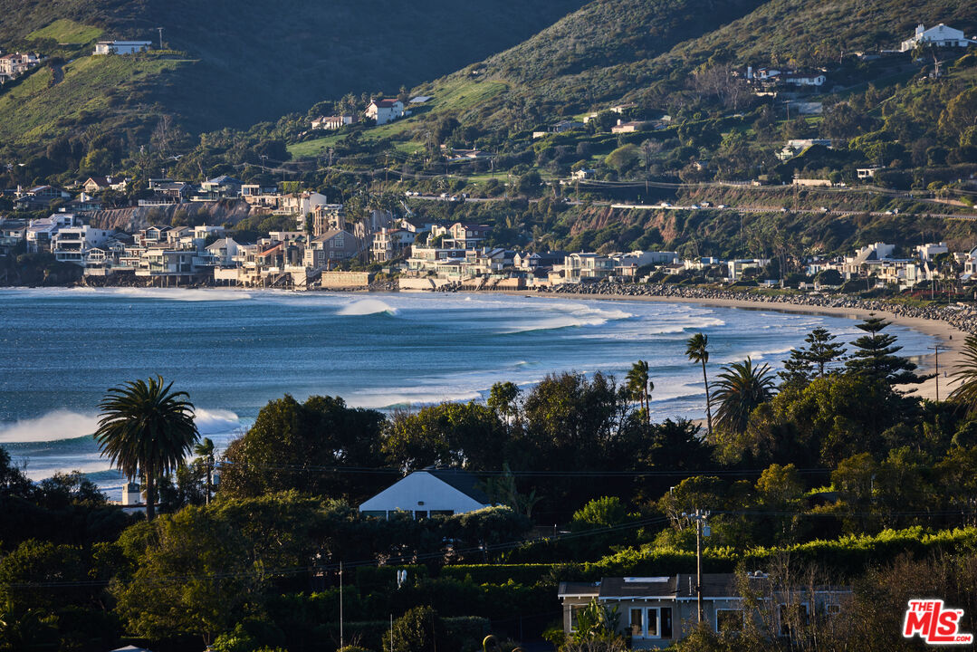 29500 Heathercliff Road, Unit 252 Malibu, CA 90265 - Photo 8 of 65