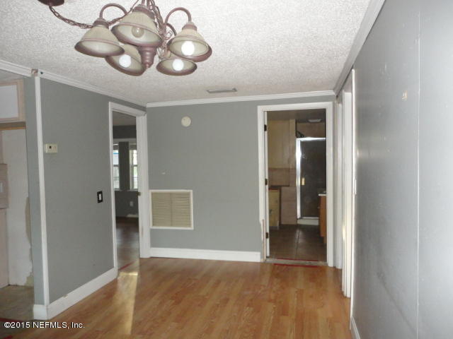 2156 Rayon Road Fernandina Beach, FL 32034 - Photo 9 of 15 13.DINING AREA