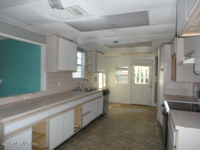 2156 Rayon Road Fernandina Beach, FL 32034 - Photo 10 of 15 15.KITCHEN