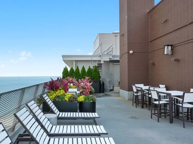 $445,000 | 1000 North Lake Shore Plaza, Unit 2302, Chicago, IL 60611