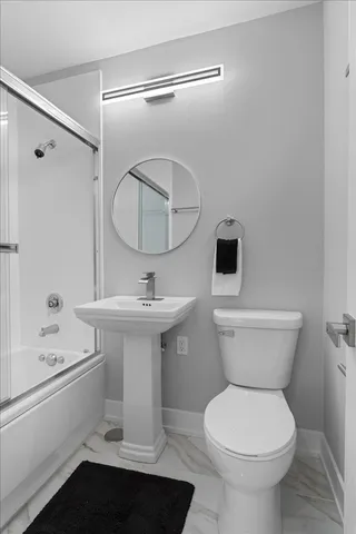 $445,000 | 1000 North Lake Shore Plaza, Unit 2302, Chicago, IL 60611