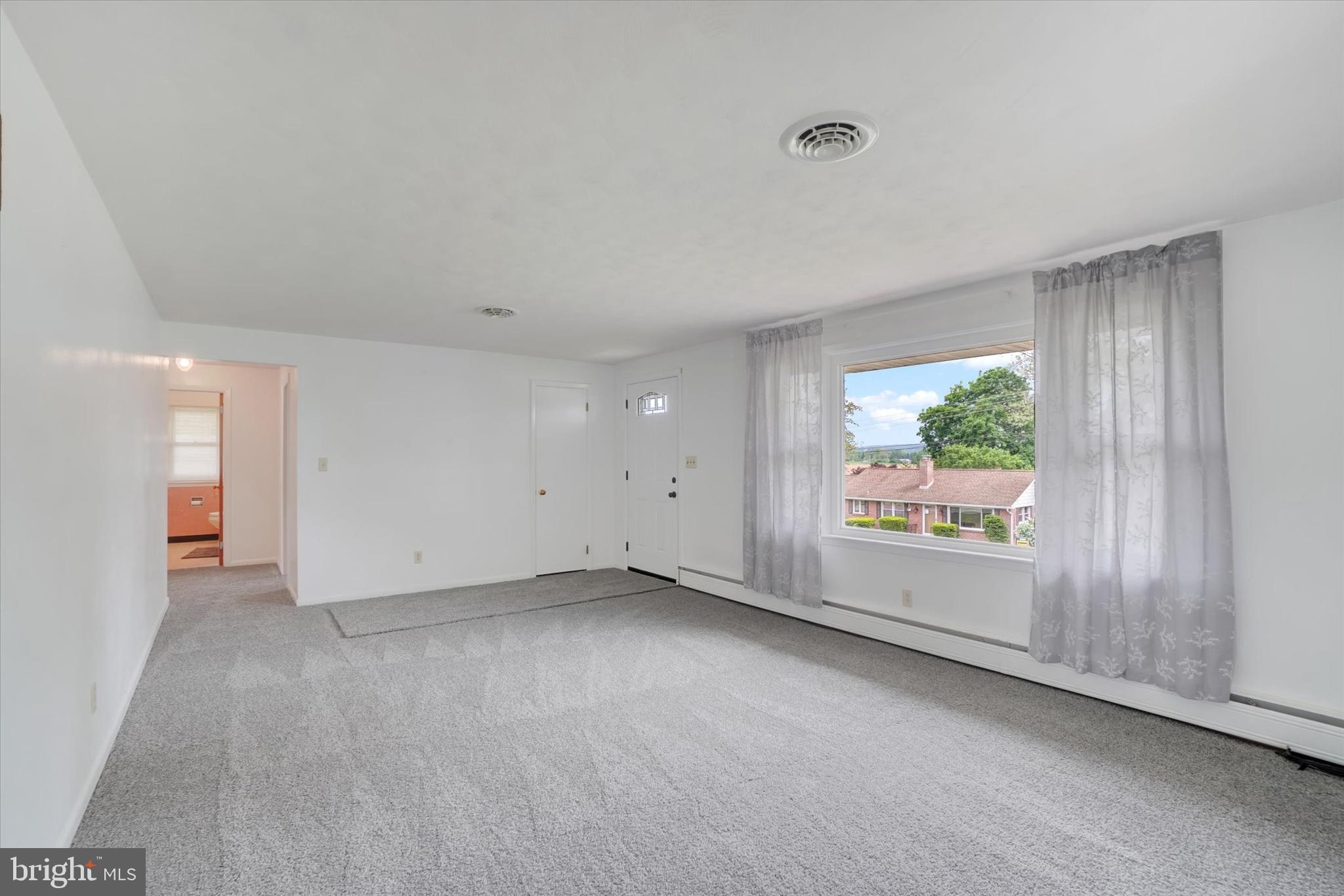 4645 Wolfs Church Road York, PA 17408 - Photo 3 of 26 Gallery Image 3