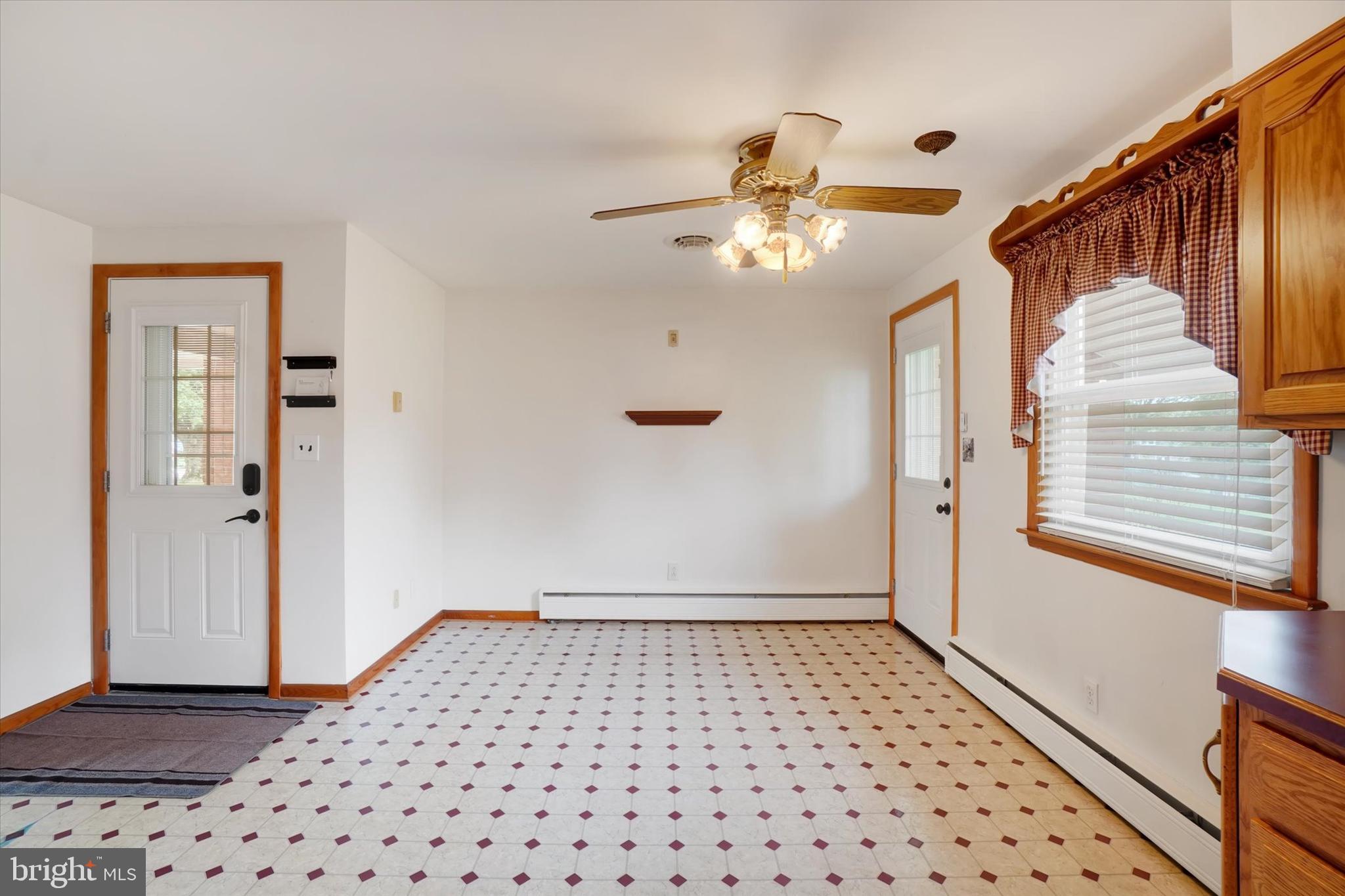 4645 Wolfs Church Road York, PA 17408 - Photo 7 of 26 Gallery Image 7