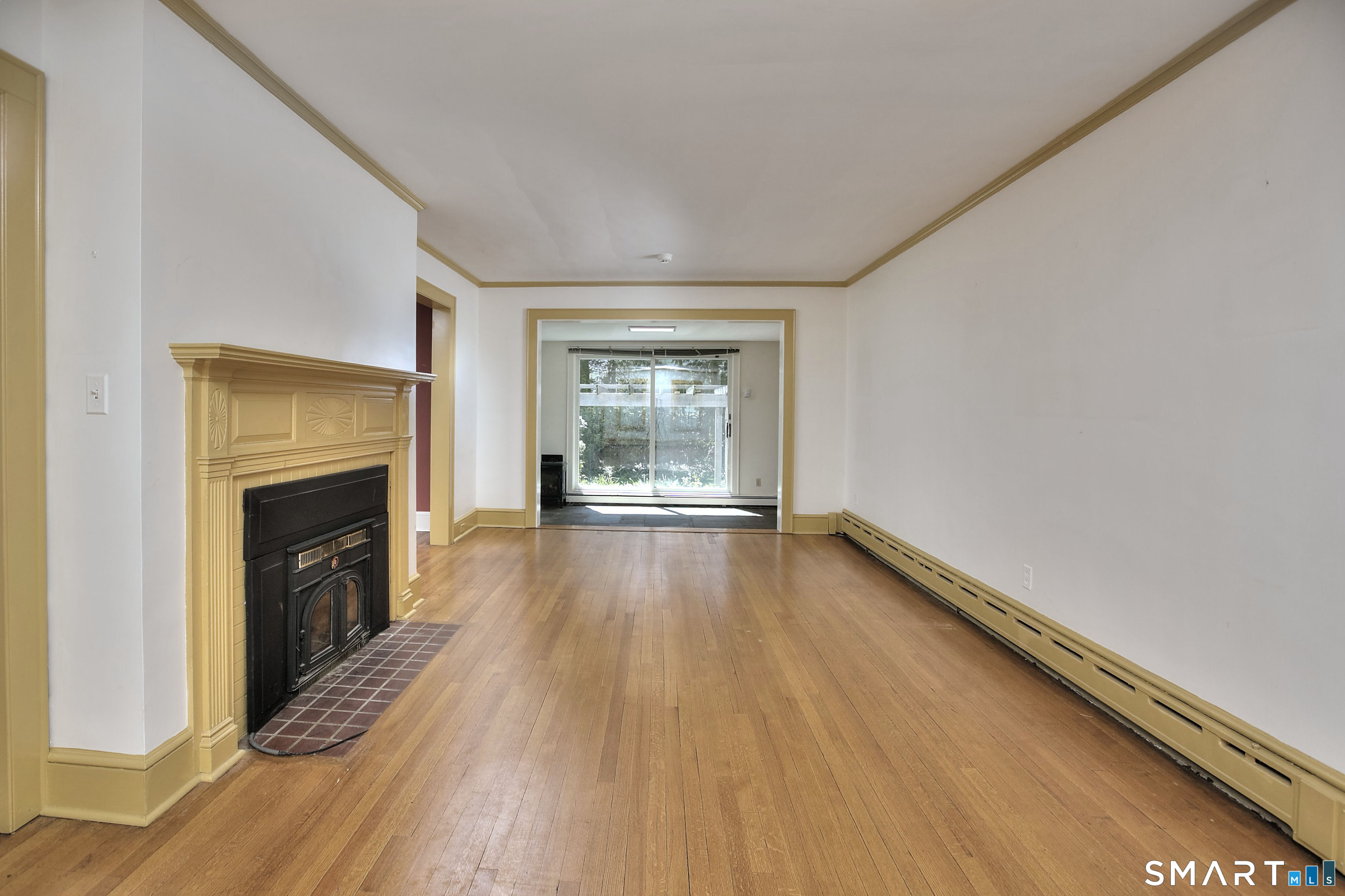 533 North Benson Road Fairfield, CT 06824 - Photo 13 of 40