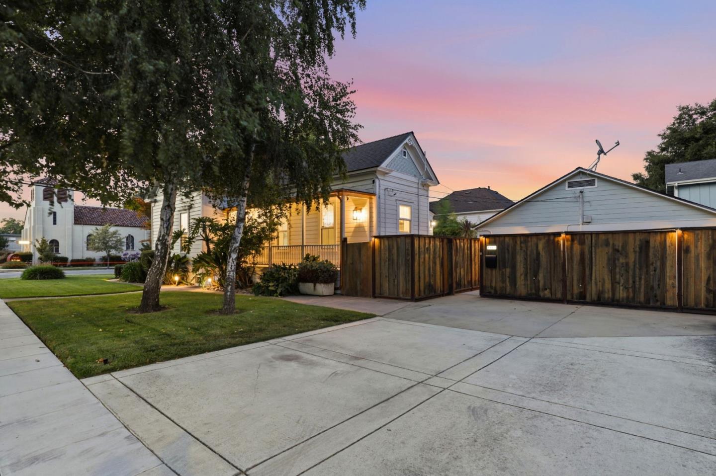 194 4th Street Gilroy, CA 95020 - Photo 49 of 61