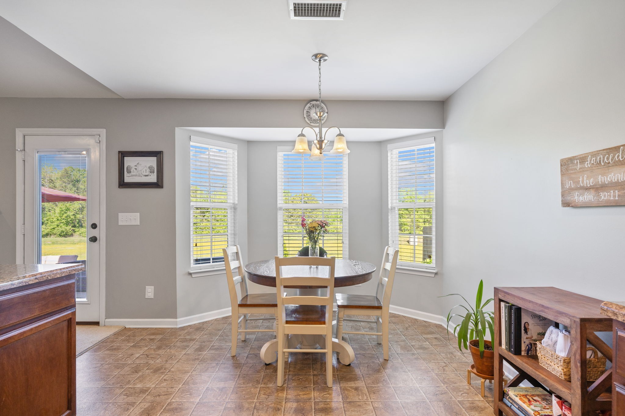 1010 Timber Valley Way Spring Hill, TN 37174 - Photo 11 of 27 Gallery Image 11