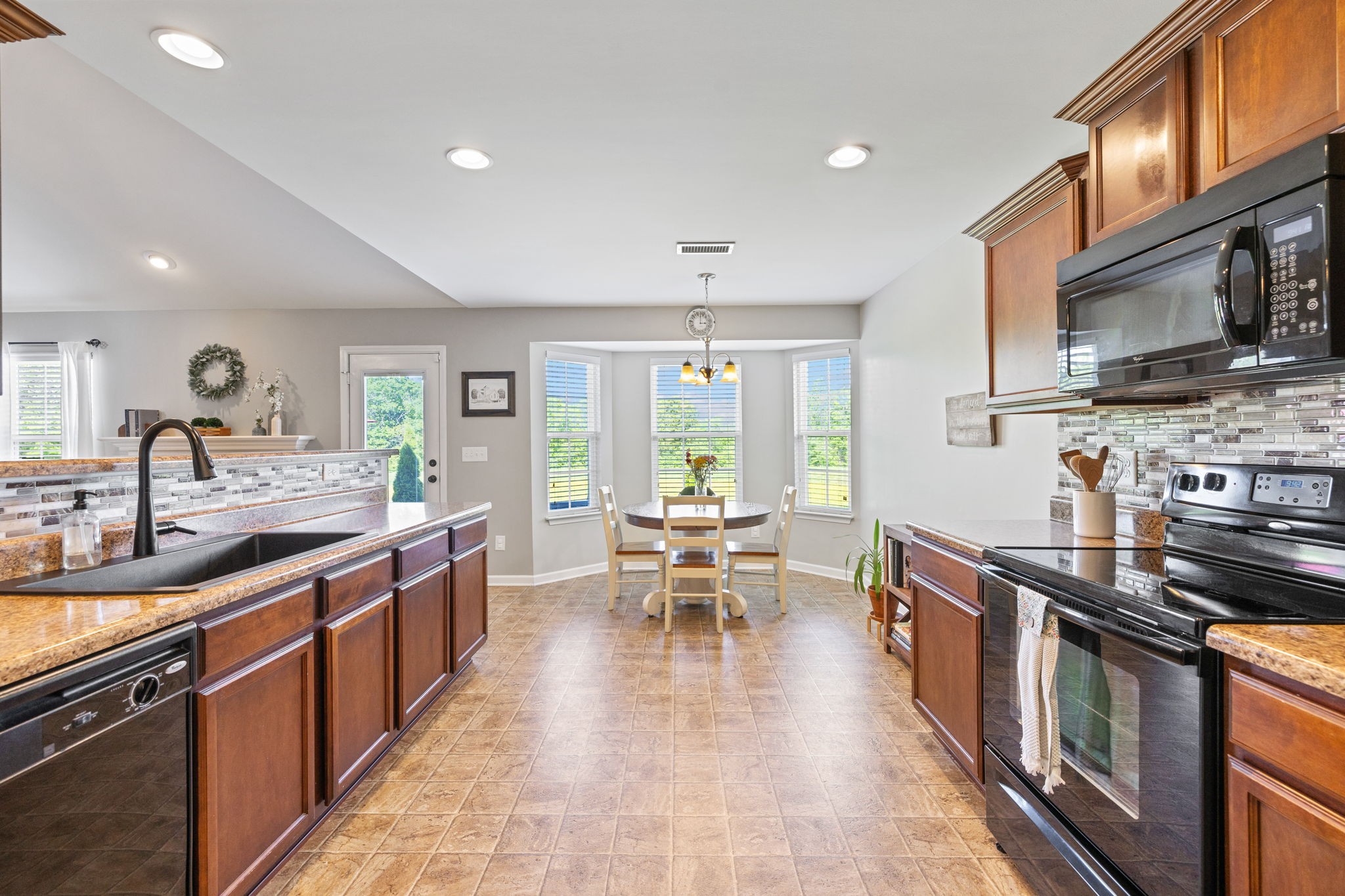 1010 Timber Valley Way Spring Hill, TN 37174 - Photo 13 of 27 Gallery Image 13