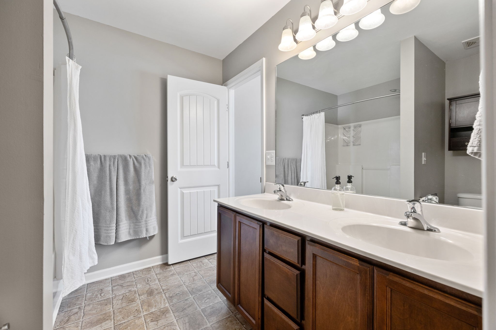 1010 Timber Valley Way Spring Hill, TN 37174 - Photo 17 of 27 Gallery Image 17
