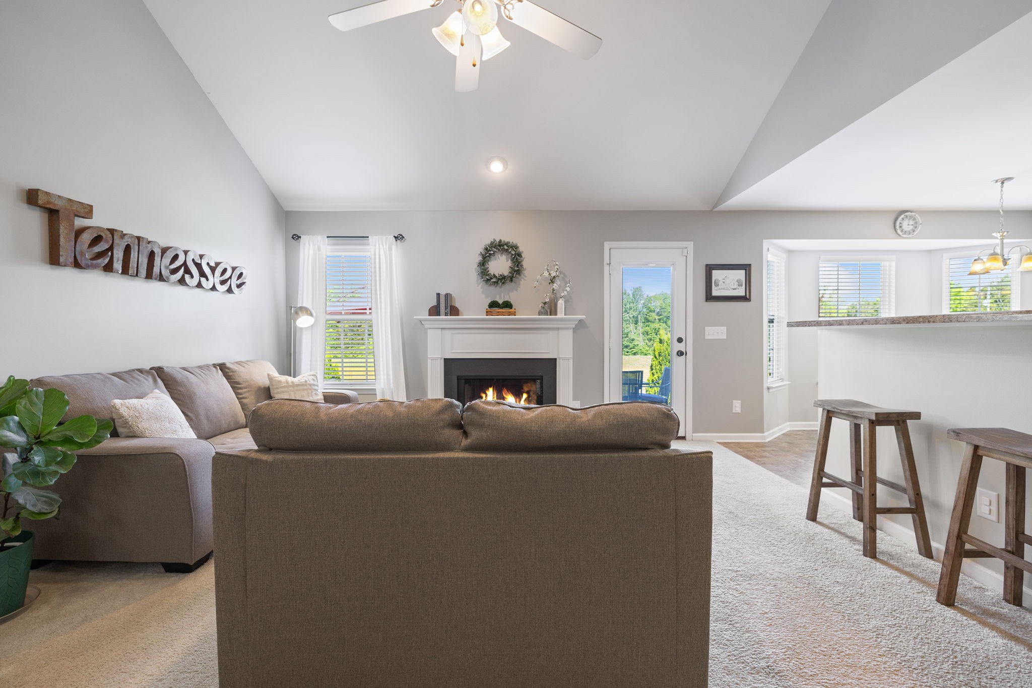 1010 Timber Valley Way Spring Hill, TN 37174 - Photo 6 of 27 Gallery Image 6
