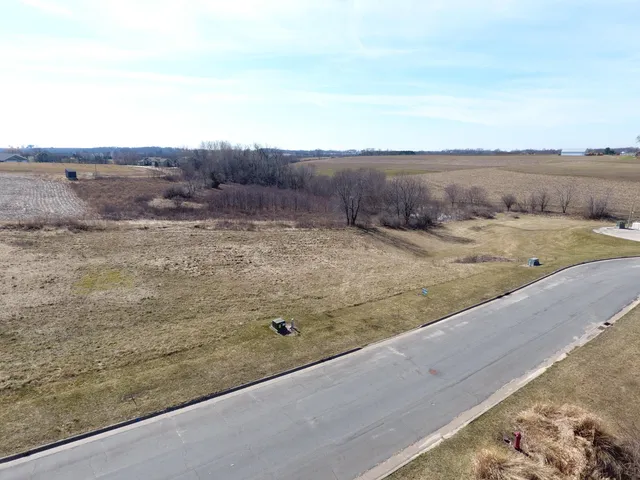 $48,900 | Lot 15 16th Fairway Drive, Viroqua, WI 54665