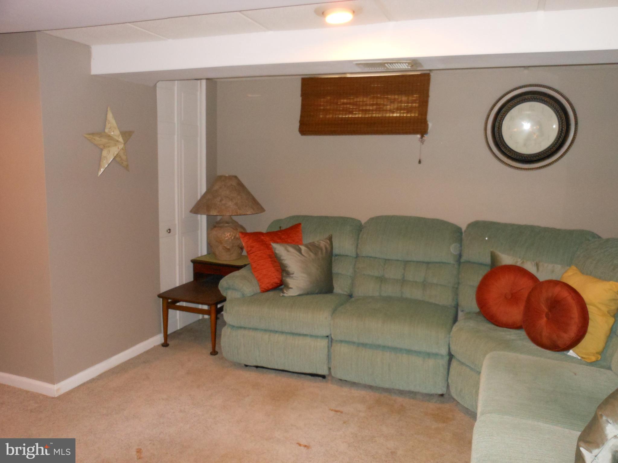 2810 Southbrook Road Baltimore, MD 21222 - Photo 27 of 50 FAMILY ROOM