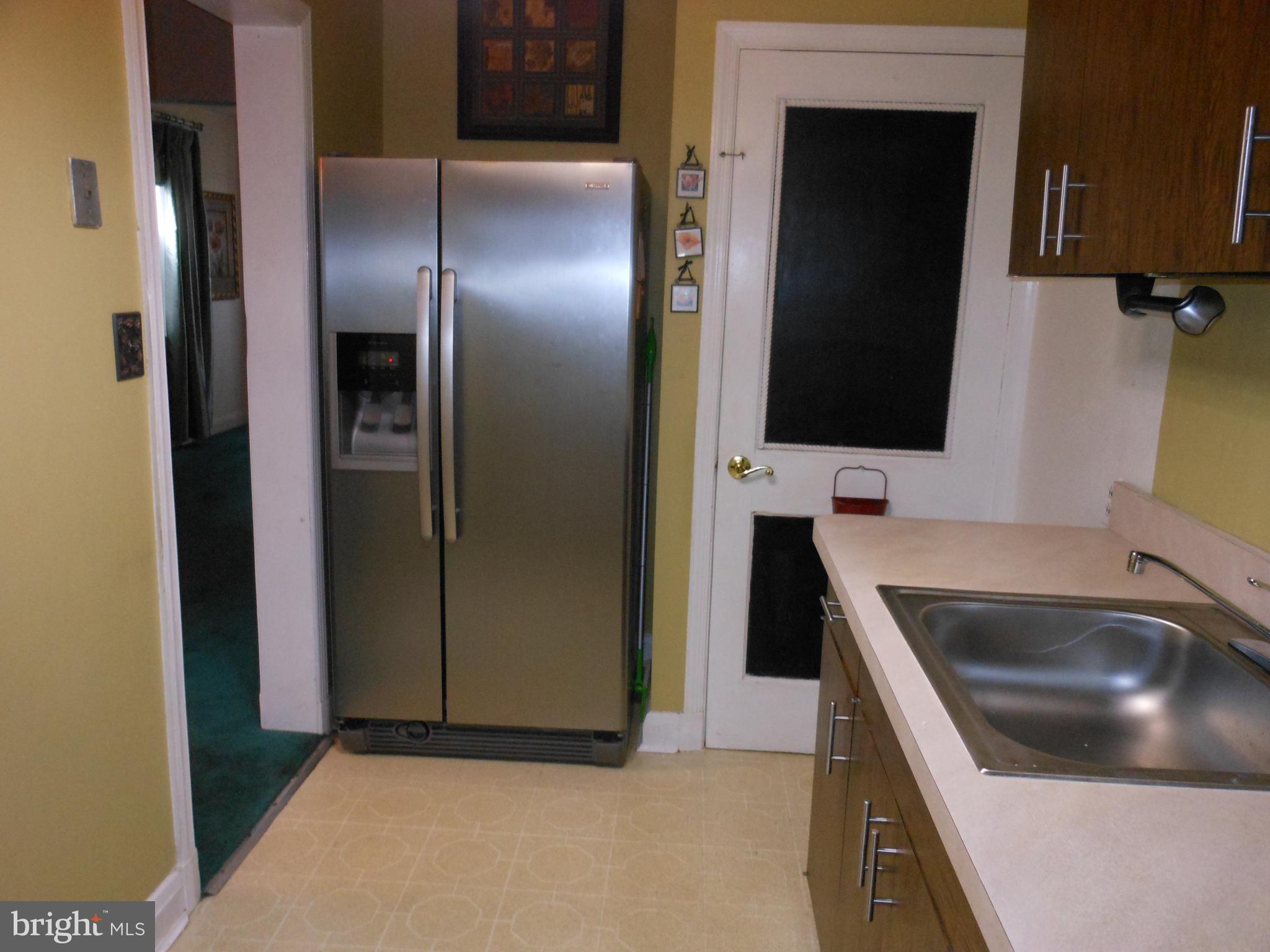 2810 Southbrook Road Baltimore, MD 21222 - Photo 8 of 50 KITCHEN