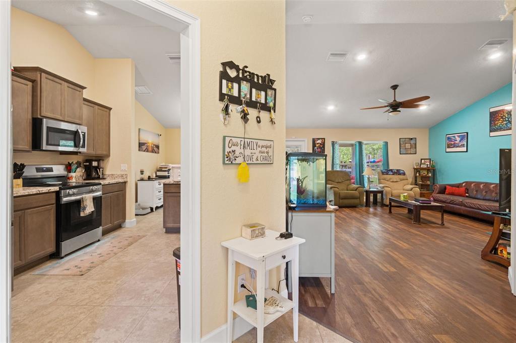 18336 Macek Road Weeki Wachee, FL 34614 - Photo 9 of 49