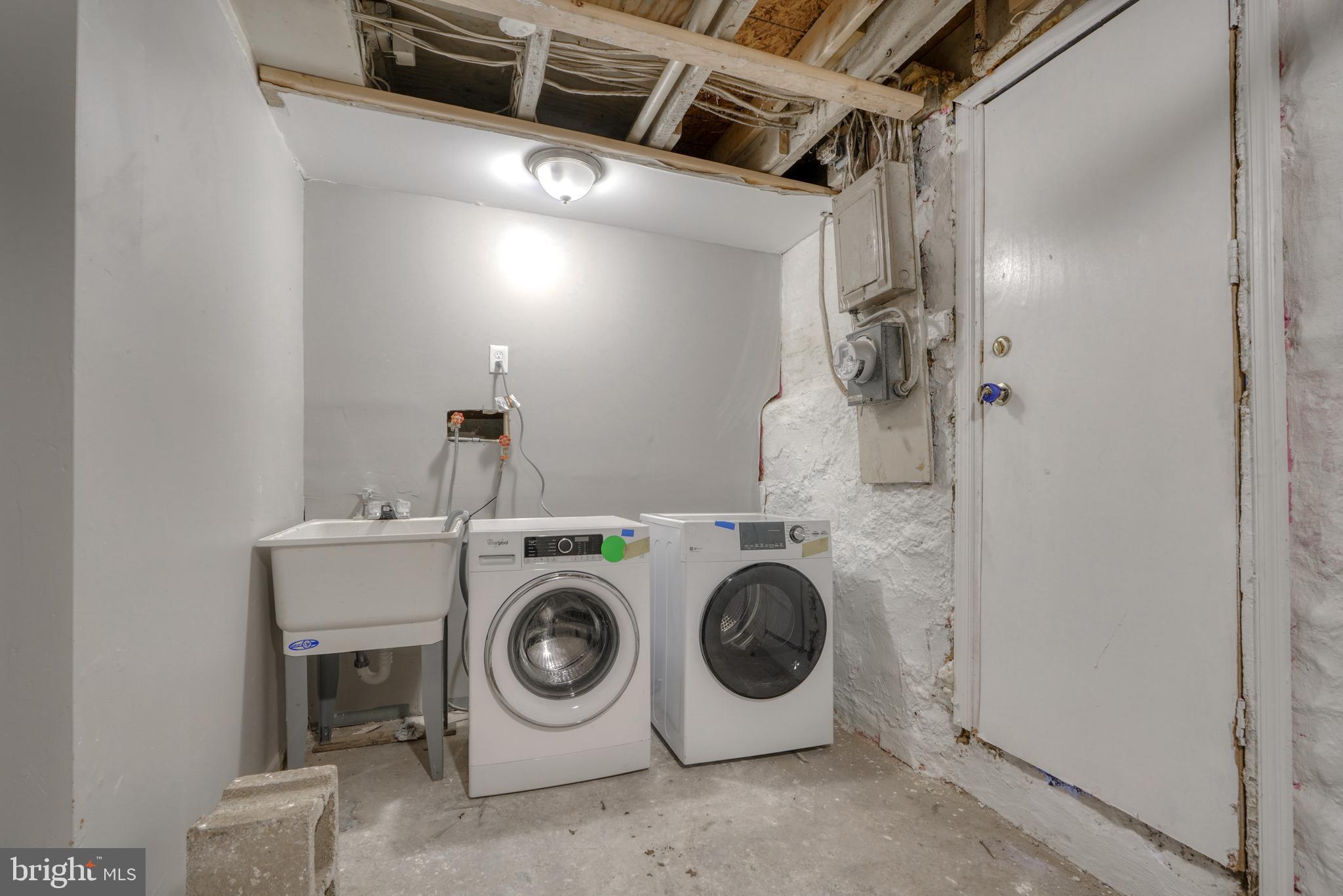 957 North Rosedale Street Baltimore, MD 21216 - Photo 23 of 24