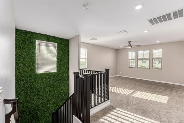 $2,700 | 1015 East Thompson Way, Chandler, AZ 85286