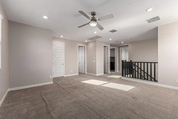 $2,700 | 1015 East Thompson Way, Chandler, AZ 85286