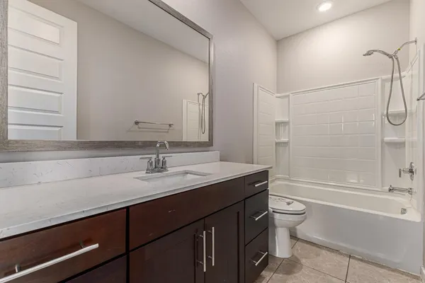 $2,700 | 1015 East Thompson Way, Chandler, AZ 85286