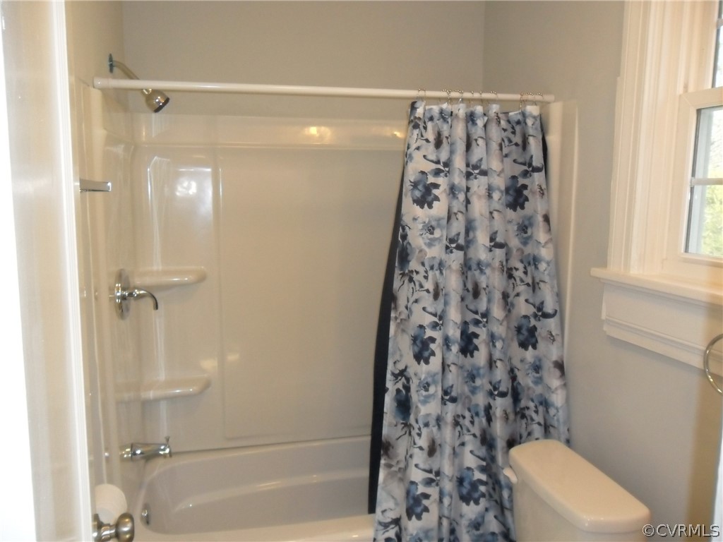 123 Whiteside Road Sandston, VA 23150 - Photo 32 of 39 Gallery Image 32
