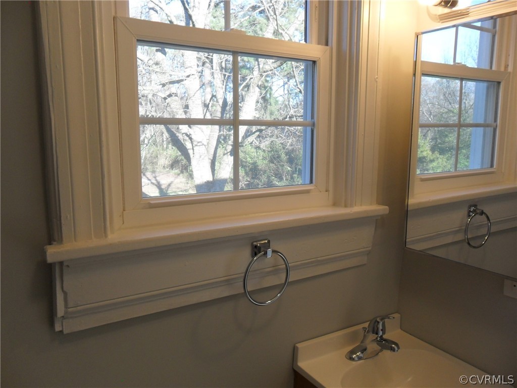 123 Whiteside Road Sandston, VA 23150 - Photo 33 of 39 Gallery Image 33